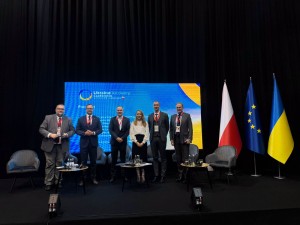 Голова правління Держмолодьжитло Микола Марчук взяв участь у панельній дискусії Інфраструктурної платформи, присвяченій розвитку житлової політики та соціального житла, в межах Конференції з питань відновлення України (URC2026)